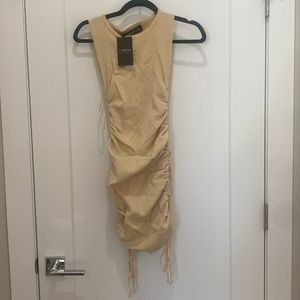 New with tags Lioness tan scrunch dress